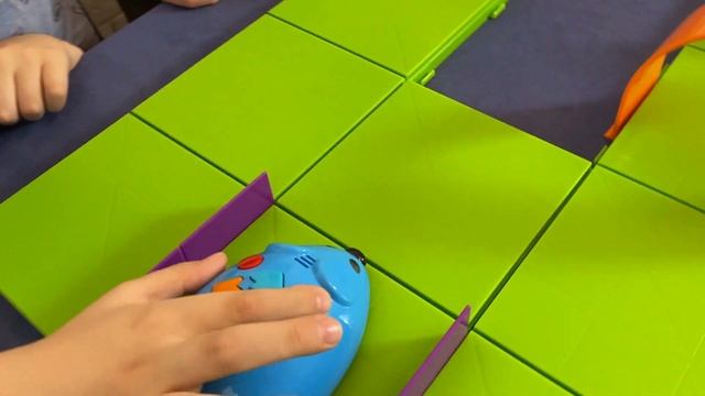 Игра Мышка в лабиринте. Как играть в мышку робот. Развивающая игрушка Робот для детей. Stem набор