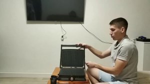 Обзор грильницы Maxwell 1960 ST