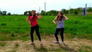 Танец Под Песню Я Дома - Даня Милохин (2020)