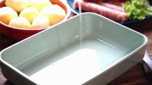 Баварские колбаски с картошкой в сметане. Запекаем в духовке баварские колбаски с картофелем
