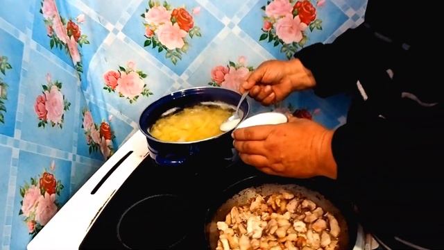 Приготовим тушеную картошку за копейки или как пенсионер Василич тушит картошку