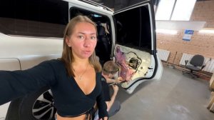 Установили бесштыревые доводчики дверей на Toyota Land Cruiser 200