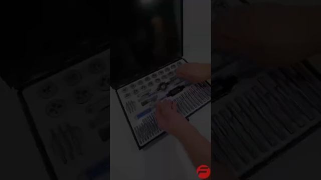 8697 Набор метчиков и плашек 58пр. смотреть онлайн