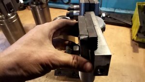 Регулируемые стойки/зажимы на стапель, 2 версия.