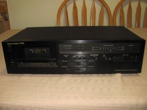 Сверхширокополосная стереокассетная дека Harman Kardon Td102 с линейной фазой-ЯПОНИЯ