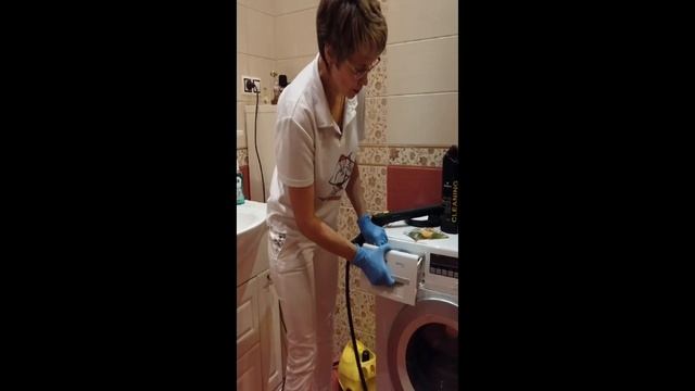 Как очистить стиральную машину. Советы от Единой Клиниговой Службы смотреть онлайн