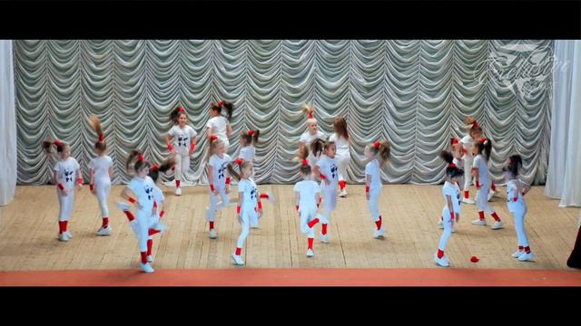 Топчик / Kids dance / Dance group "Exclusive"