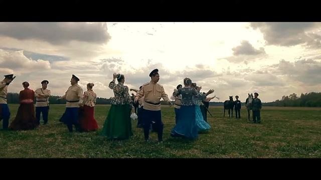 Ансамбль казачьей песни воля южно сахалинск. Казачьи песни. Сигареты казачья вольница. Поехал казак на чужбину на аккордеоне видео. Вольница.