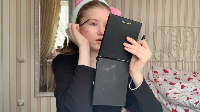 МОЙ ПОВСЕДНЕВНЫЙ МАКИЯЖ. Упала кисточка. Прокрашиваю слизистую. смотреть онлайн