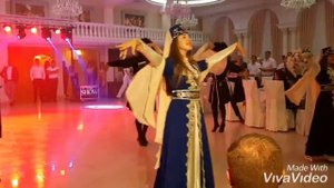 Лезгинка и Кавказские танцы в исполнении шоу-группы AssaDance в Берлине?
