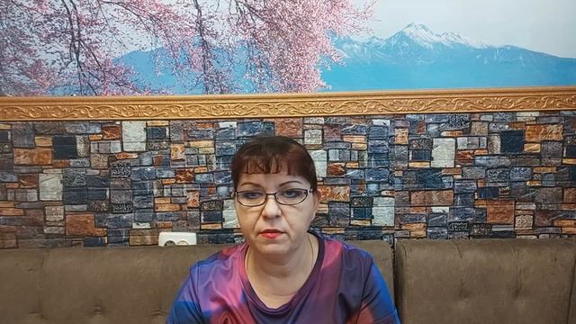 Зеленеет земля на всходах. Что делать? смотреть онлайн