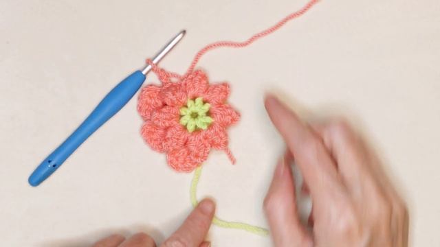 LEFT HANDED Crochet Flower Box Tutorial for Mother's Day! смотреть онлайн