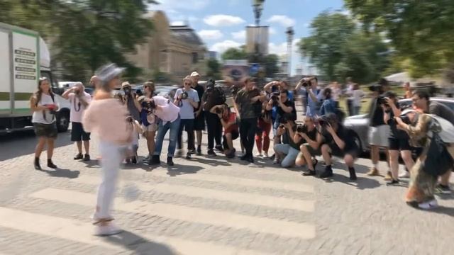 ВЛОГ. УВИДЕТЬ ПАРИЖ И... смотреть онлайн