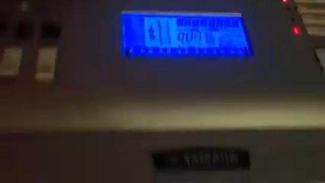 Piano beat on Yamaha dgx 220 смотреть онлайн