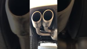 Cayenne S 4.8 V8 cold start - Sound Porsche