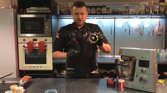 Работа с жирорастворимыми красителями для шоколада и какао-масла