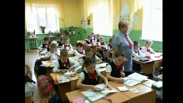 Урок окружающего мира "Кто такие рыбы" 1 класс (#Один день в ТДМ) смотреть онлайн