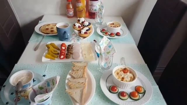 КАКИЕ СТОЛЫ Я НАКРЫВАЛА КОГДА ПРИЕЗЖАЛ БРАТ/ЧЕМ КОРМИЛА СЕМЬЮ КОГДА ПРИЕХАЛ БРАТ/ВСТРЕЧАТЬ ГОСТЕЙ?! смотреть онлайн