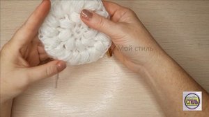 Покажу, как легко связать красивую объёмную шапку крючком (про просьбе подписчиц)