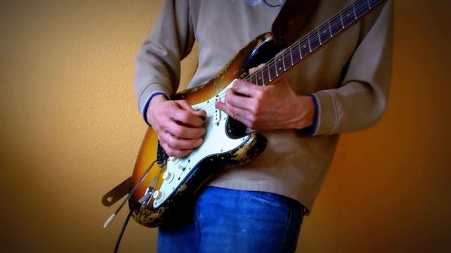 Tube amplified Fender Stratocaster Vintage Sound смотреть онлайн