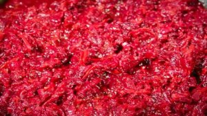 Постный борщ с нутом и лесными грибами
