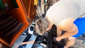 Купил Минск!! Ставлю на ход.Поставил карбюратор от явы на Минск!!!Подсос воздуха Минск.Востановлен