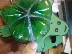 "Красивая черепашка из бутылки"