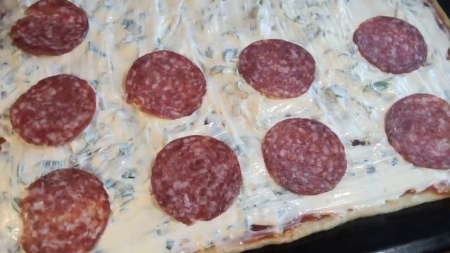 Макси пицца для друзей за 180 рублей