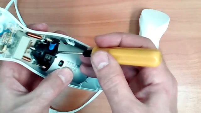 Блендер бош 350 Вт, как открыть и что внутри / Blender Bosch 350 W, how to open and what's inside смотреть онлайн