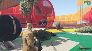 МИНИГАНЫ ПРОТИВ БРОНИРОВАННЫХ МАШИН В GTA 5 ONLINE! ЛЮДИ С ПУЛЕМЕТАМИ ПРОТИВ МАШИН В ГТА 5 ОНЛАЙН!