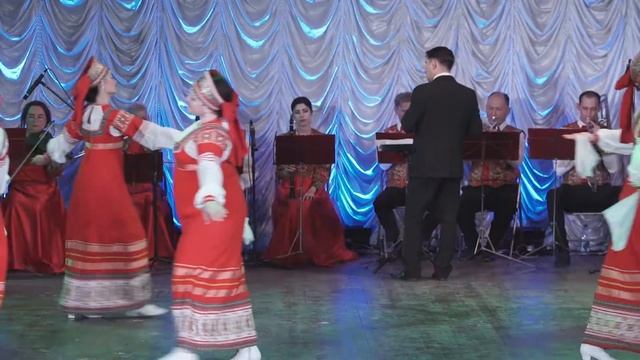 Ой на горе зайчики трубят смотреть онлайн