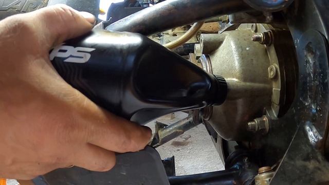 Заміна масла у передньому мості КВАДРОЦИКЛА!!! BRP Can-Am Outlander 800.Бомбардир!!! смотреть онлайн