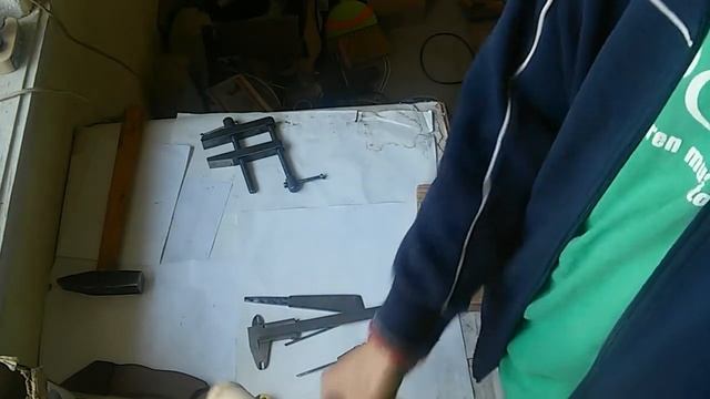 Холодна посадка "Мейселя" в ручку смотреть онлайн