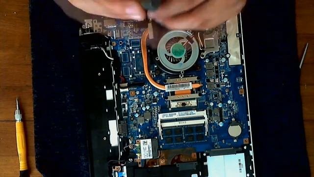 How To: Disassembly/assembly Sony Vaio SVE 151(разборка/сборка Sony Vaio SVE 151 )