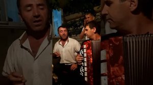 аварская песня на баяне...