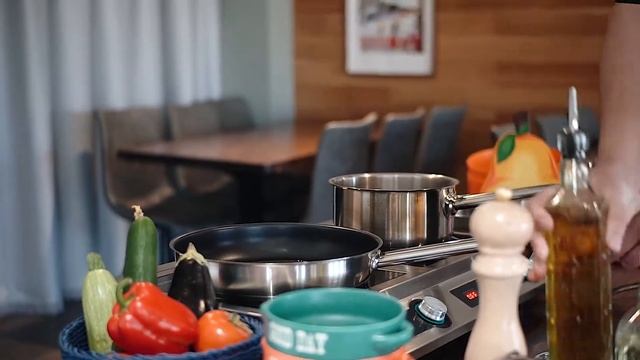 Готовим битые огурцы с говядиной в азиатском соусе. Вкусный рецепт.
