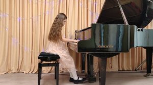 Саливончик Мирра 8 лет,Ж.Меньюр Испанский танец