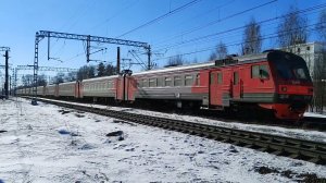 Встречные электрички ЭД4М