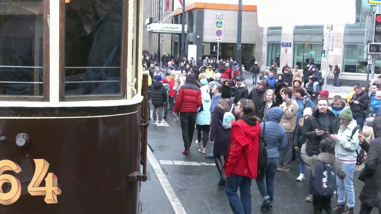 В честь 125-летия запуска движения трамваев в Москве состоялся парад ретротехники