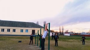 Трюки на турнике, Чеченец турникмен, Солнце на турнике