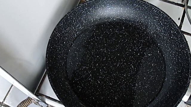 Готовим легендарные итальянские блюда - паста с ветчиной и зеленым горошком смотреть онлайн