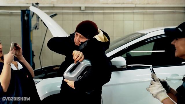 Если бы в СТО работали девушки