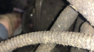 Как снять генератор на автомобиле Mitsubishi Lancer 9 1.6 4G18