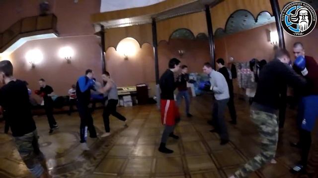 Совместная тренировка с ВПК Покров и мастер класс от руководителя Клуба Гром Романа Гребёнкина смотреть онлайн