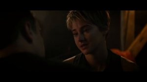 Дивергент, глава 2: Инсургент [Русский трейлер]