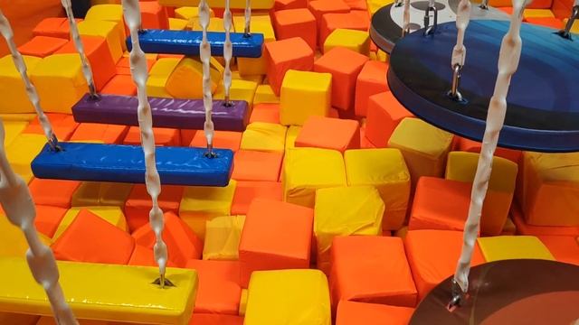 Детский игровой центр Коротышки Пермь.