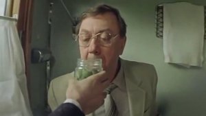 Я не пью / Случай в поезде / водочка под селедочку