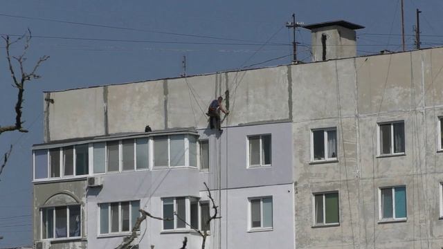 Работники-высотники...