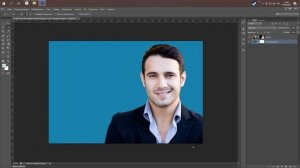 Как вырезать фон или объект в photoshop? Вставить в другой фон!
