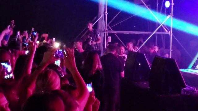 Kazka — Плакала (live @ Летопарк)